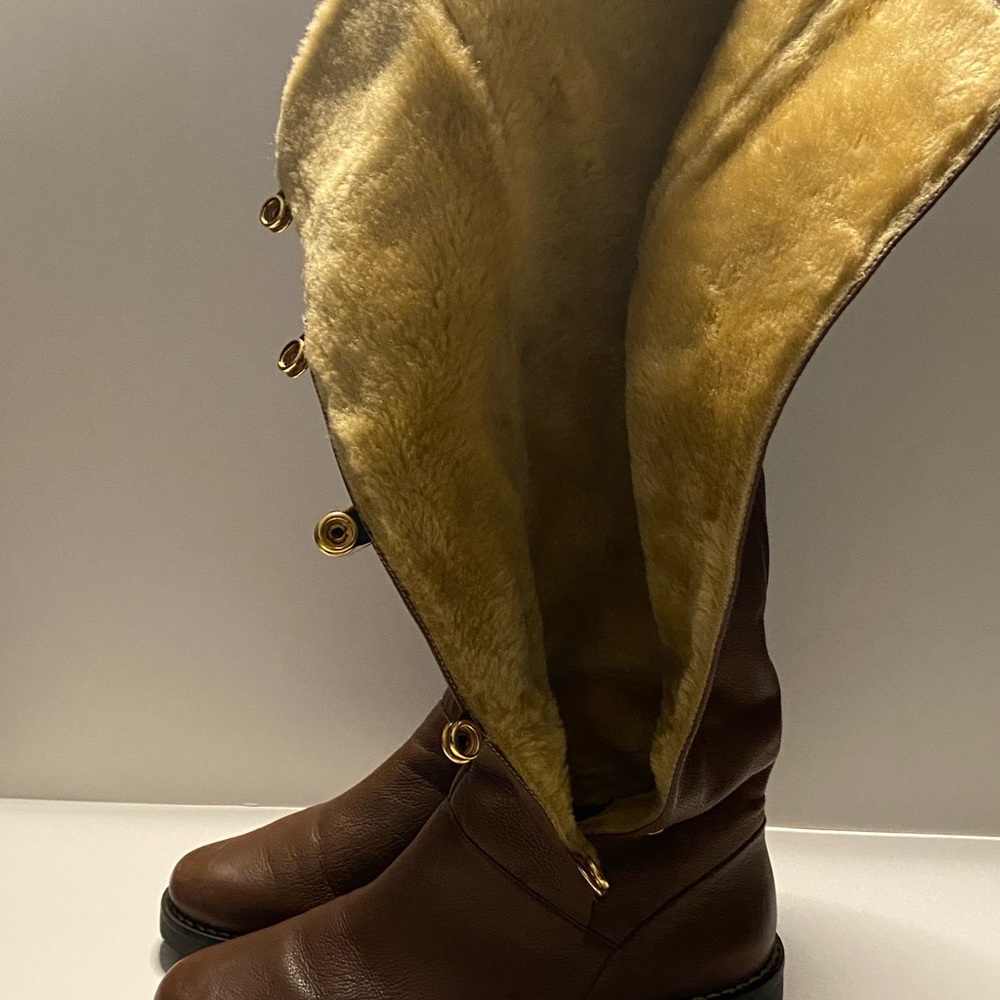 Boots - Picture 5 of 5